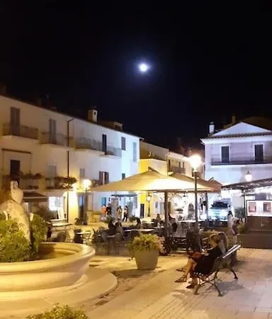 Casina Sul Balichetto Centro Storico Del Circeo Holiday home
